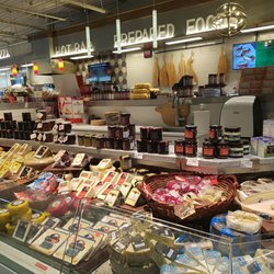 Cousins Foods - Cheese counter