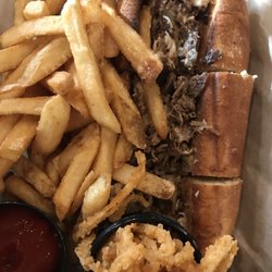 The Greene Turtle Sports Bar & Grille - Philadelphia Cheesesteak Adventure