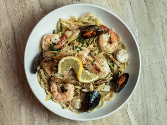 Arabesque on Devine by null