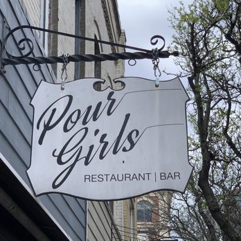 Pour Girls - Bars Near Me - Hampton, Virginia