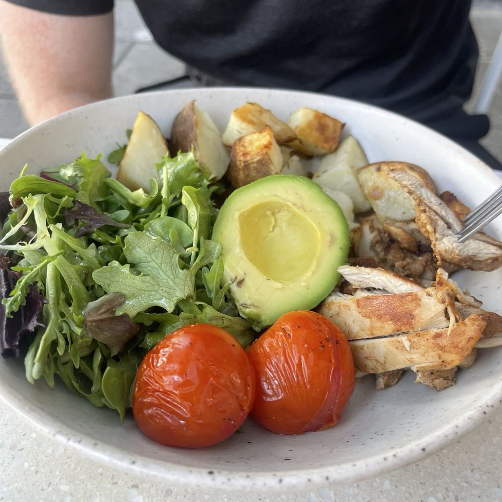 Angelina's Eatery + Cafe - Chicken Avocado Bowl - Coffee & Tea Near Me - Miami, Florida Angelina's Eatery + Cafe - Chicken Avocado Bowl - Coffee & Tea Near Me - Miami, Florida