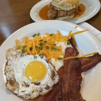 Maple Street Biscuit Company - Mobile - Bluegrass Grits Bowl - Breakfast & Brunch Near Me - Mobile, Alabama Maple Street Biscuit Company - Mobile - Bluegrass Grits Bowl - Breakfast & Brunch Near Me - Mobile, Alabama