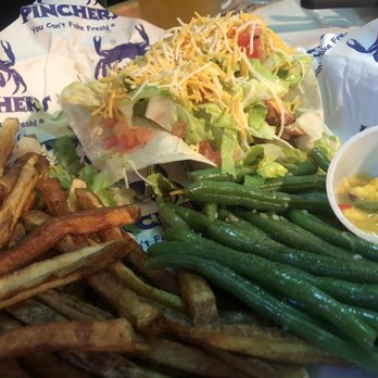 Pinchers - Blackened chicken tacos, hand cut fries and green beans. - Seafood Near Me - Naples, Florida Pinchers - Blackened chicken tacos, hand cut fries and green beans. - Seafood Near Me - Naples, Florida