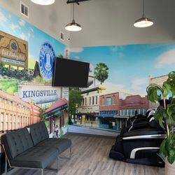 Family Smiles of Kingsville - Waiting room