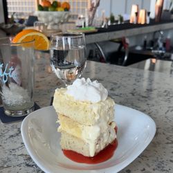 Drift Seafood and Bar Colonial Beach