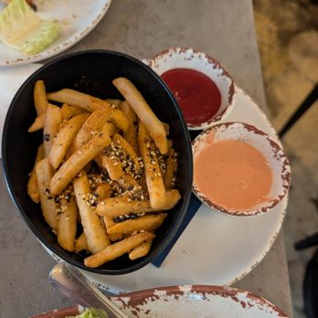 Maple Street Eatery - truffle fries - Bars Near Me - Livermore, California Maple Street Eatery - truffle fries - Bars Near Me - Livermore, California