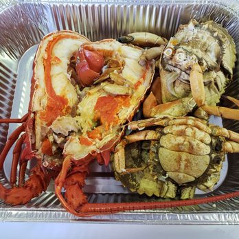 Quality Seafood - Local lobster and Santa Barbara female crabs - Seafood Markets Near Me - Redondo Beach, California Quality Seafood - Local lobster and Santa Barbara female crabs - Seafood Markets Near Me - Redondo Beach, California