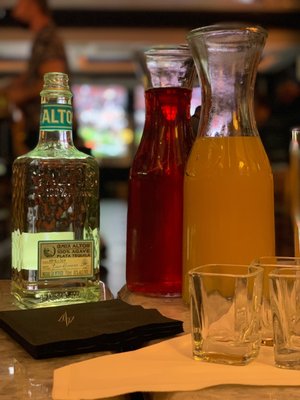 Electra Cocktail Club by null