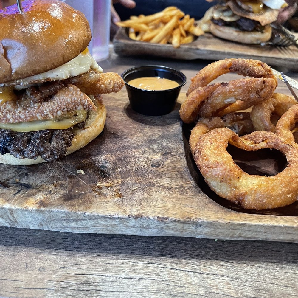 375 Social Kitchen - Tokyo Burger - Asian Fusion Near Me - Universal City, Texas 375 Social Kitchen - Tokyo Burger - Asian Fusion Near Me - Universal City, Texas