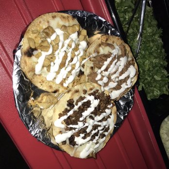 Don Tacos - Just tacos, no toppings (yet) - Food Trucks Near Me - Fresno, California Don Tacos - Just tacos, no toppings (yet) - Food Trucks Near Me - Fresno, California