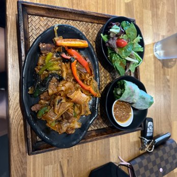Thai Table - Lunch special - Thai Near Me - Whittier, California Thai Table - Lunch special - Thai Near Me - Whittier, California