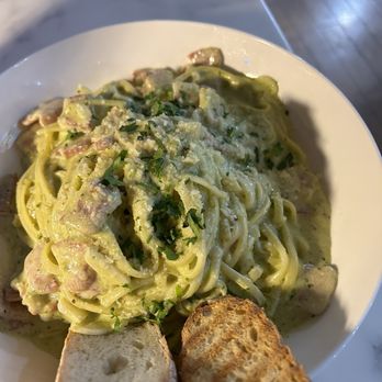Enchant - Bacon Garlic Pesto Pasta - Asian Fusion Near Me - Los Angeles, California Enchant - Bacon Garlic Pesto Pasta - Asian Fusion Near Me - Los Angeles, California