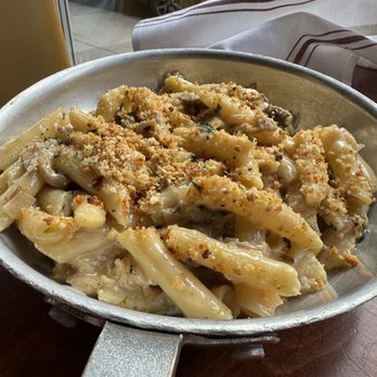 Carmelina's - Italian Near Me - Boston, Massachusetts