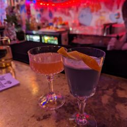 Bar Margaret - Getaway sticks (left) and water lily (right)