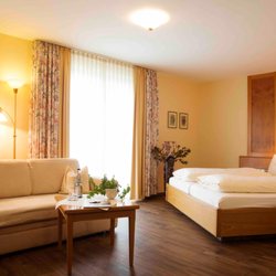 Hotel und Restaurant Dornweiler Hof GmbH