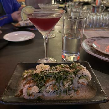 Blue Sushi Sake Grill - Sushi Bars Near Me - Nashville, Tennessee Blue Sushi Sake Grill - Sushi Bars Near Me - Nashville, Tennessee
