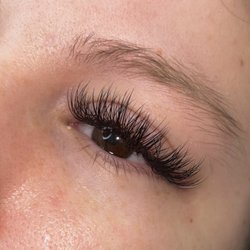 ILashHer - Eyelash Extensions Near Me. Hybrid Lash Extension Set Call Today To Book Your Appointment Today.