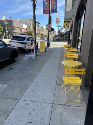 UPFORDAYZ Cafe & Bakery by null