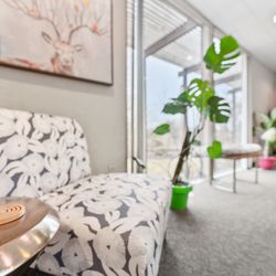Elk Rock Wellness - We invite you to embark on a journey to wellness @elkrockwellness