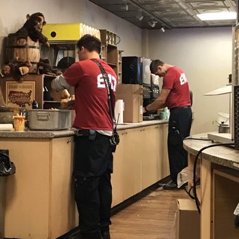 Summit House Restaurant - Their servers work double-duties as EMT personnel - Donuts Near Me