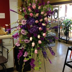 Creative Florist & Gifts