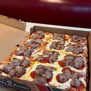 Rocky Rococo Pan Style Pizza & Pasta - Large 3-Topping Pan Style Pizza - Pizza Near Me - Pewaukee, Wisconsin Rocky Rococo Pan Style Pizza & Pasta - Large 3-Topping Pan Style Pizza - Pizza Near Me - Pewaukee, Wisconsin