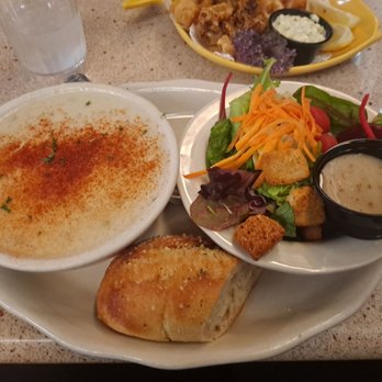 Brad's Restaurant - Clam chowder with a side salad - Seafood Near Me - Pismo Beach, California