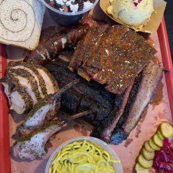 Barbs B Q - Best bbq ever!!! - Barbeque Near Me - Lockhart, Texas