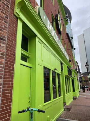 Pickles Pub by null