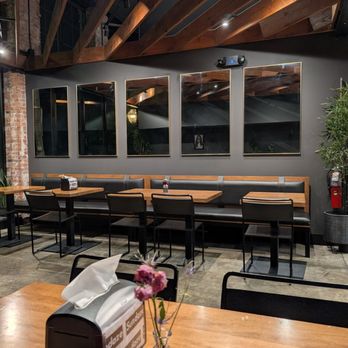 Sundaze Burgers - Side room, lots of space - Burgers Near Me - Poughkeepsie, New York Sundaze Burgers - Side room, lots of space - Burgers Near Me - Poughkeepsie, New York