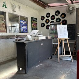 Awesome little pizza place Awesome little pizza place