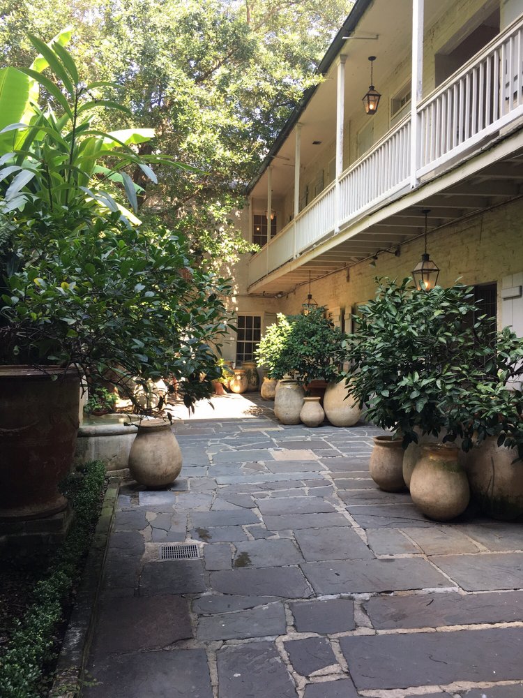 ANTIQUES DE PROVENCE Updated 2024 11 Photos 623 Royal St, New