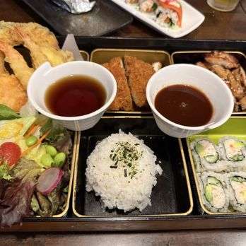 Fuji Sushi - Sushi Bars Near Me - Seattle, Washington Fuji Sushi - Sushi Bars Near Me - Seattle, Washington
