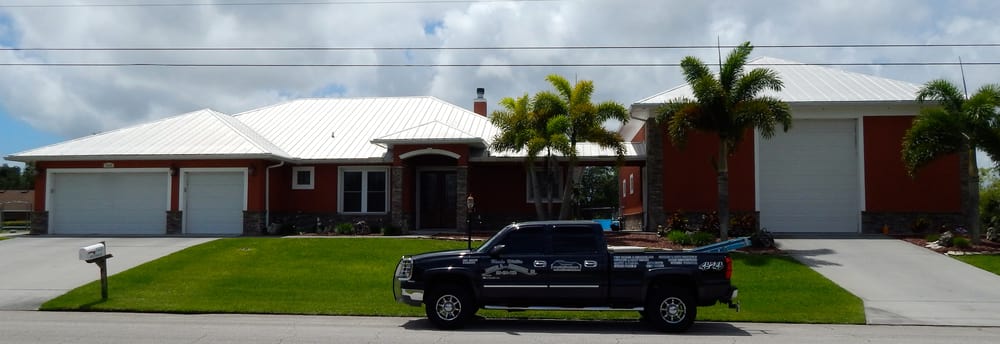 Slide of Mike Willis Roofing and Construction