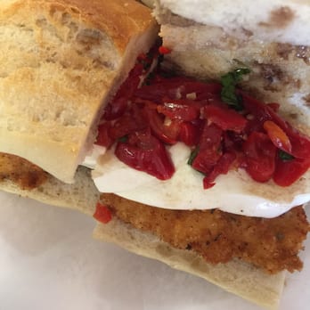 Giovannis Deli - Chicken//Mozzarella//Peppers//Balsamic - Delis Near Me - Secaucus, New Jersey