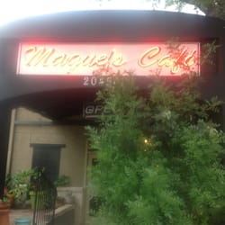 Mague's Cafe