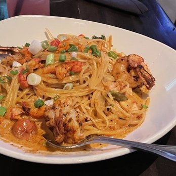 Yard House - Spicy Jambalaya - New American Near Me - Rancho Mirage, California