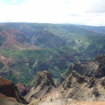 Waimea Canyon Lookout - Waimea Canyon. - Hiking Near Me