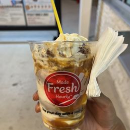 Medium concrete with pecans and caramel Medium concrete with pecans and caramel