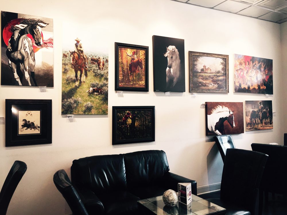 Social spots from The Black Swan Art Gallery and Wine Bar