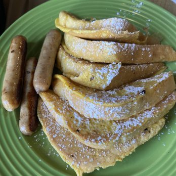 Lamplight Cafe & Bakery - French toast & fresh sausage - Bakeries Near Me - Perrysburg, Ohio