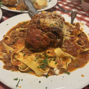 Frugatti's - Italian Near Me - Bakersfield, California