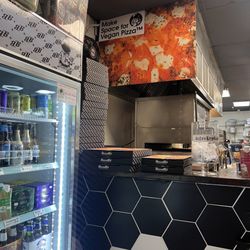 Bozzelli's Italian Deli-Spring Mall