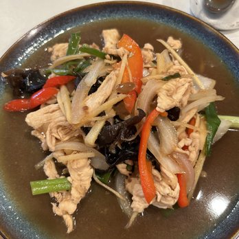 Kook Kai's Thai Noodles - Thai Ginger with Chicken - Thai Near Me - Silver Spring, Maryland