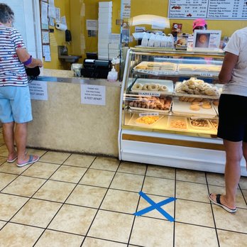 Hole in One Donuts - Donuts Near Me - Lakeland, Florida Hole in One Donuts - Donuts Near Me - Lakeland, Florida