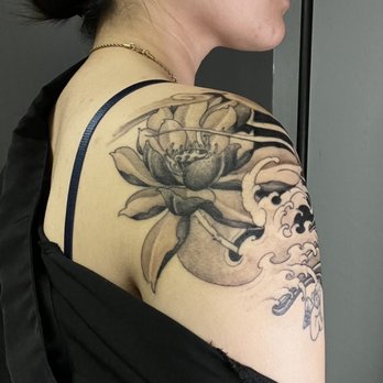 820 Studio - lotus - Tattoo Near Me - San Jose, California
