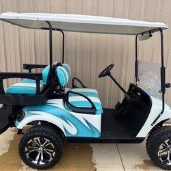 Luxury 4-Seater EzGo 2023 Golf Cart Experience top-tier luxury and smooth rides with our 2023 EzGo 4-seater golf cart, perfec...