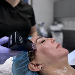 Dr. Maria Campos - Caras Wellness Center - Morpheus8