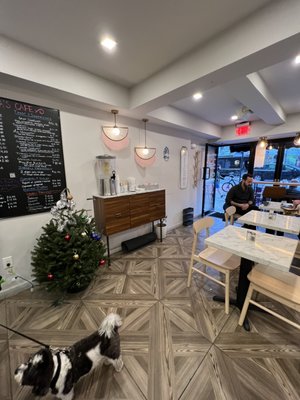 Ella's Cafe Espresso & Wine Bar by null