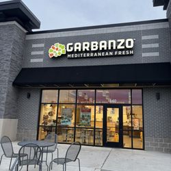 Garbanzo Mediterranean Fresh - Outside